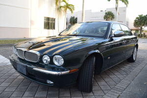 2006 Jaguar XJ8 