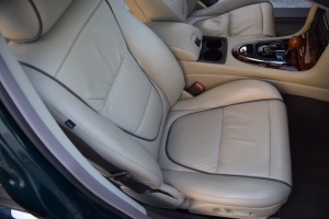 2006 Jaguar XJ8 