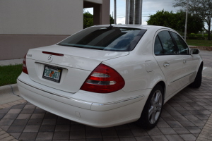 2006 Mercedes E350 