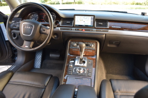 2007 Audi S8  