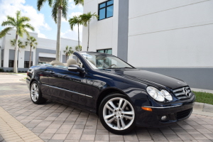 To change image, hover mouse over thumbnails below