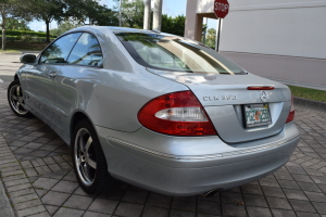 2007 Mercedes CLK350 