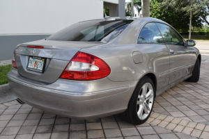 2007 Mercedes CLK350 