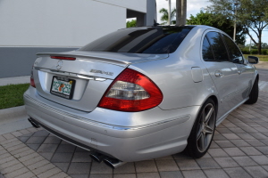 2007 Mercedes E63 AMG 