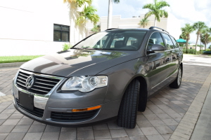 2007 Volkswagen Passat AWD 