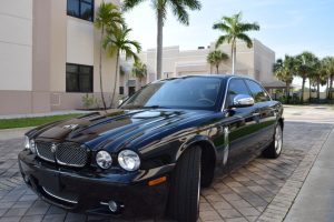 2008 Jaguar XJ8 