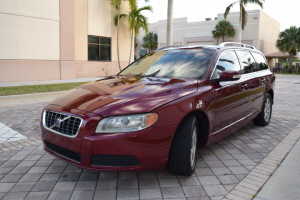 2008 Volvo V70 