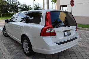 2008 Volvo V70 