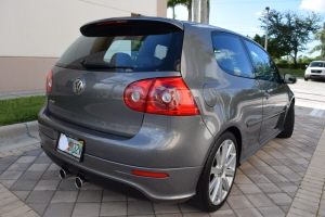 2008 Volkswagen R32 AWD 