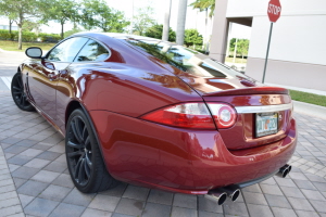 2009 Jaguar XKR 