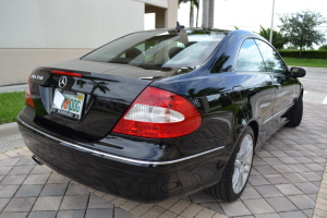 2009 Mercedes CLK350 