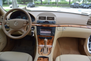 2009 Mercedes E350 4Matic AWD 