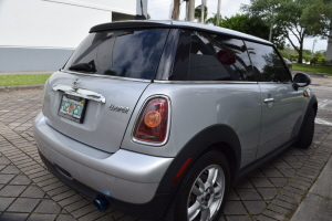 2009 MINI Cooper 