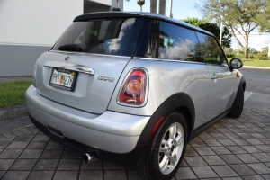 2009 Mini Cooper 