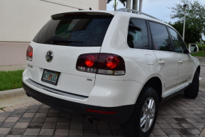 2009 Volkswagen Touareg AWD 