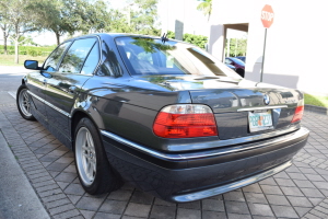 2001 BMW 740iL 