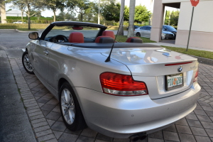 2010 BMW 128i Convertible 