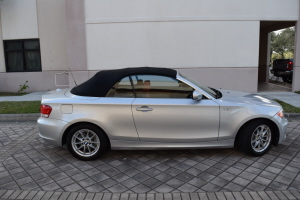 2010 BMW 128i Convertible 