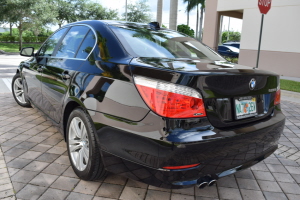 2010 BMW 528i 