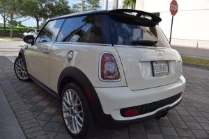 2010 Mini Cooper Works 