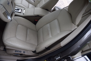 2010 Volvo XC70 AWD 