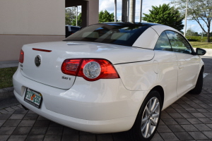 2010 Volkswagen EOS 