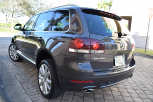 2010 Volkswagen Touareg TDI 