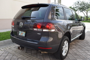 2010 Volkswagen Touareg TDI 