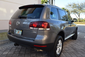 2010 Volkswagen Touareg TDI 