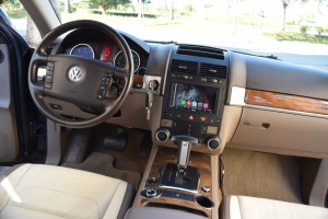 2010 Volkswagen Touareg TDI 