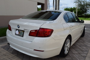 2011 BMW 528i 