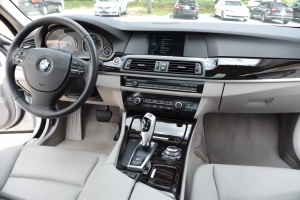 2011 BMW 528i 