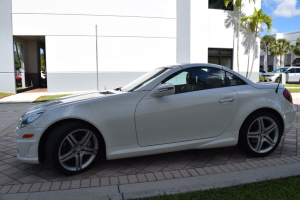 2011 Mercedes SLK350 