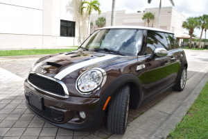 2011 Mini  Cooper S 