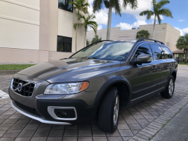 2011 Volvo XC70 