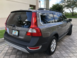 2011 Volvo XC70 