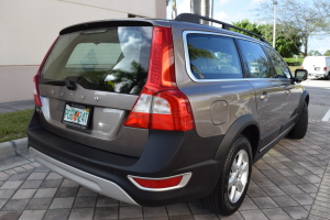 2011 Volvo XC70 