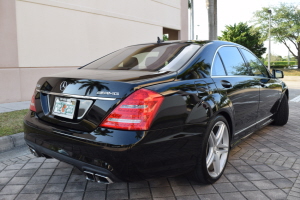 2012 Mercedes S63 AMG 