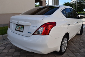 2012 Nissan Versa 