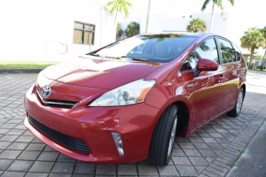 2012 Toyota Prius V Hybrid 