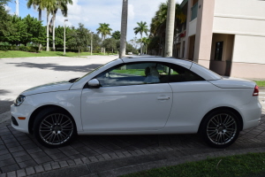 2012 Volkswagen EOS 