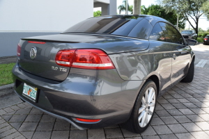 2012 Volkswagen EOS 