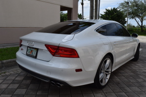 2013 Audi S7 Prestige 