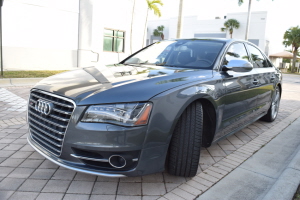 2013 Audi S8  