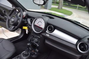 2013 MINI Roadster 