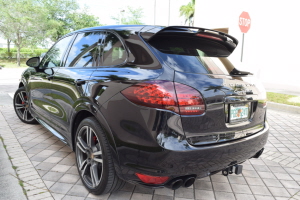 2013 Porsche Cayenne GTS 