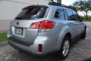 2013 Subaru Outback AWD 