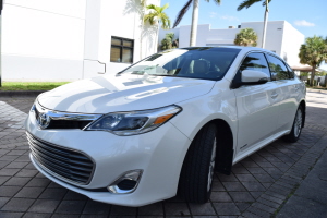 2013 Toyota Avalon Hybrid 