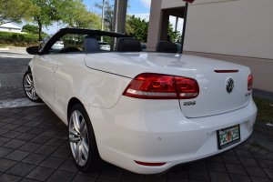 2013 Volkswagen EOS 