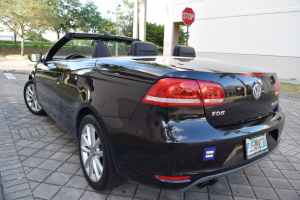 2013 Volkswagen EOS 